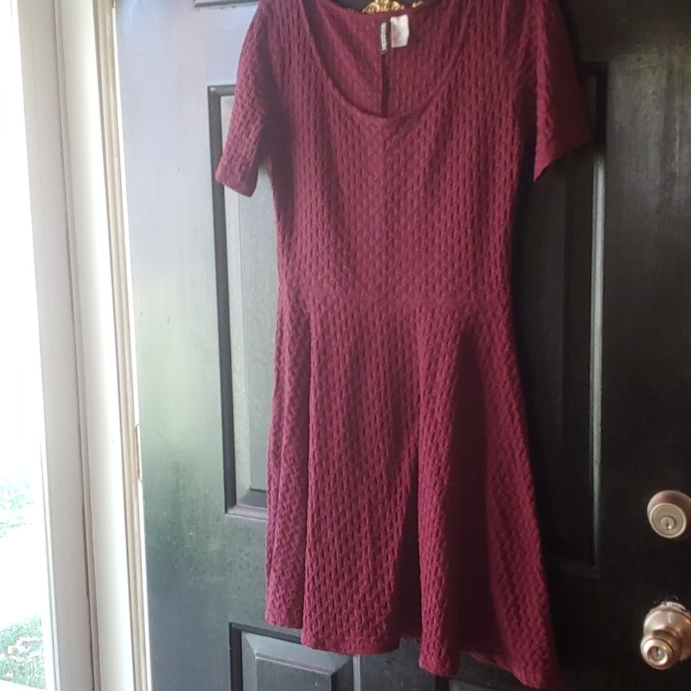 H&M fit and flare dress size 14 burgandy